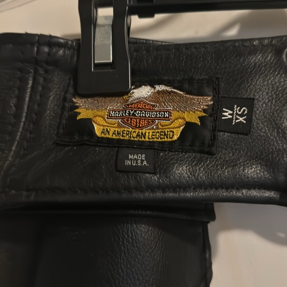 Harley-Davidson Genuine Leather Chaps - Picture 2 of 4
